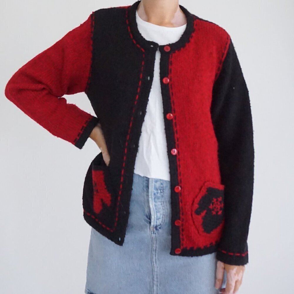 Vintage Christopher Banks Red Black Heart Mitton Cardigan Sweater Grandmacore L.